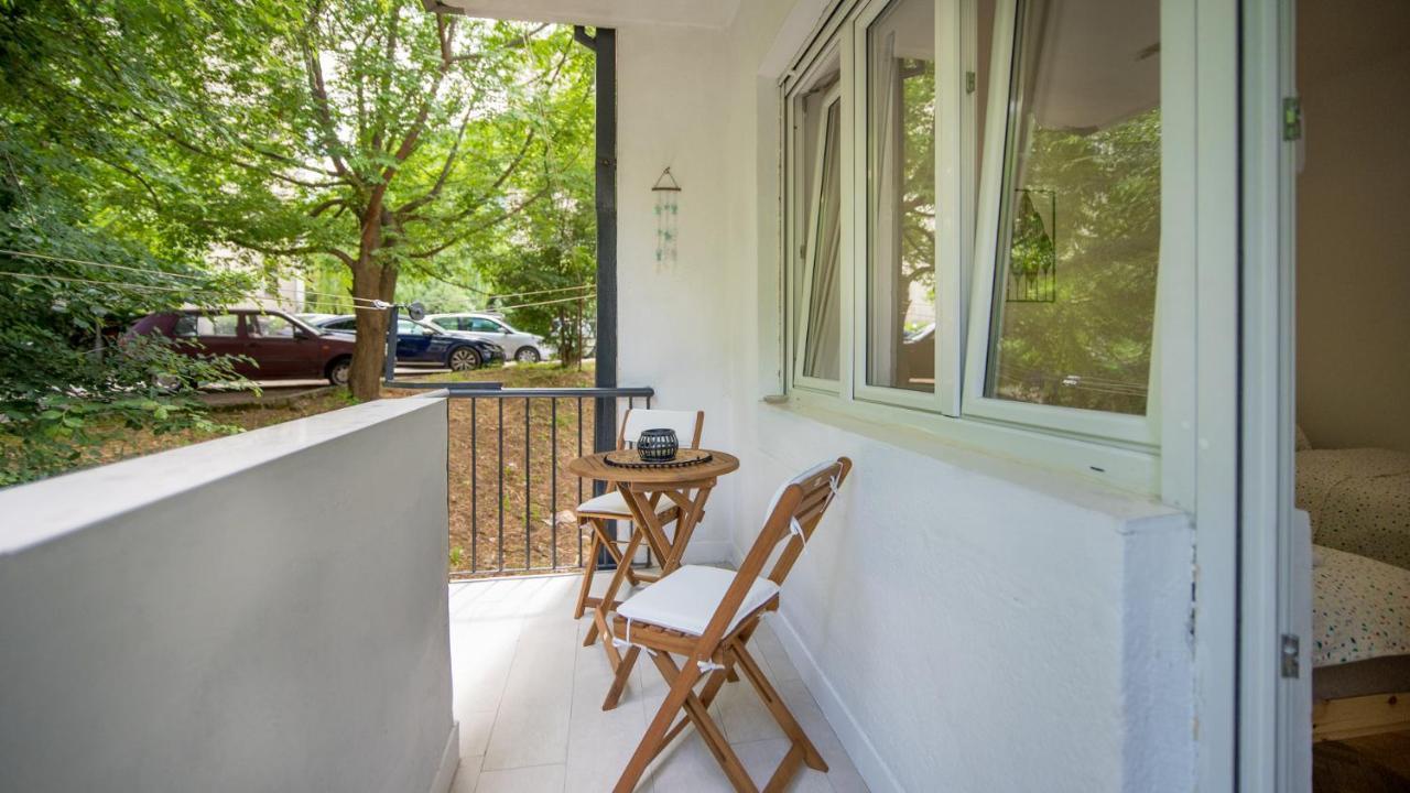 Cozy Apartment, 10 Minutes Walking Distance From The Old Town Kotor Exterior photo